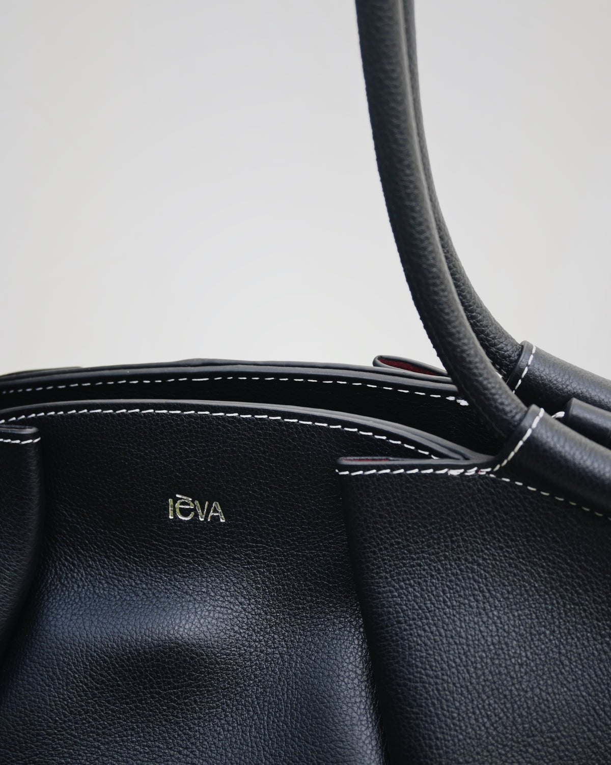 Leva Eclipse